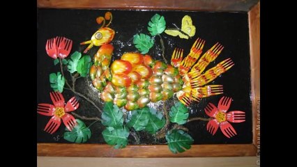 Картины из пластиковых ложек и вилок