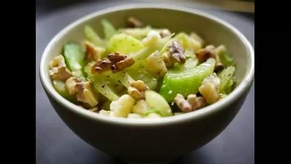 Диетический салат из сельдерея