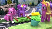 My Little Pony Play Doh Cupcake Surprises | Minions Thomas Frozen LPS | MLP Wedding