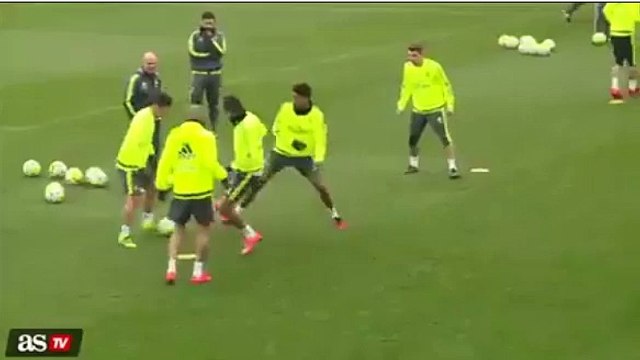 Cristiano Ronaldo nutmegs Raphaël Varane at Real Madrid C.F......and celebrates as if he scored a Golazo!