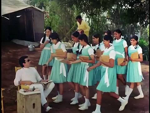 Guddi - 1971 - Full Movie In 15 Mins - Dharmendra - Jaya Bhaduri