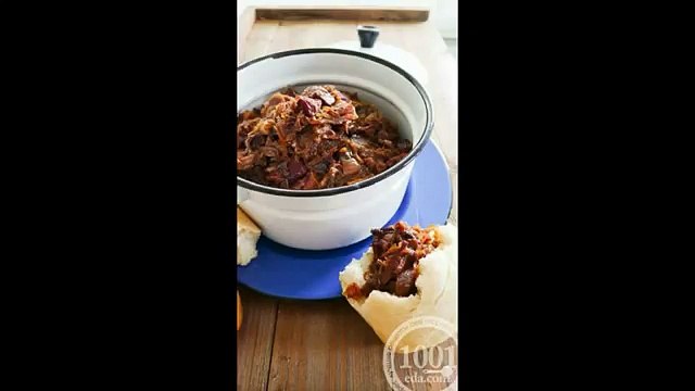 Капуста, тушеная с грибами и мясом