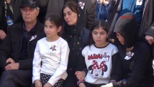 Aydın Kazada Ölen Başhekim İçin Hastanede Tören Düzenlendi