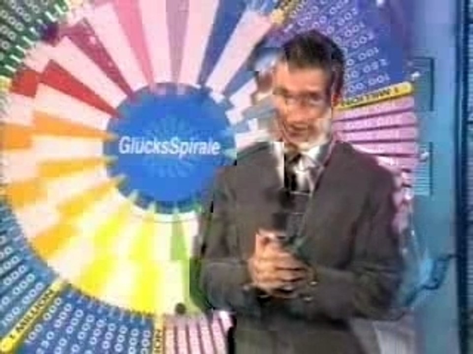 Christina Aguilera - GIAB Live @ Glucks Spirale (1999)