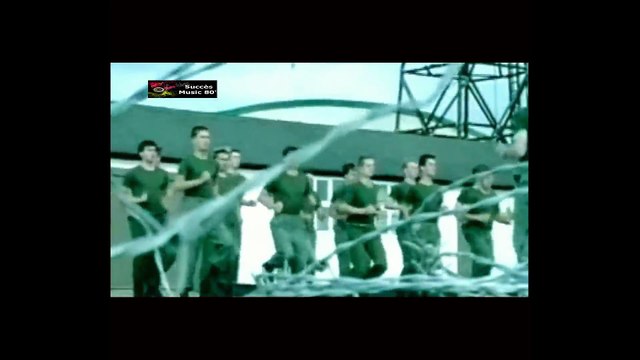 Status Quo - In the army now