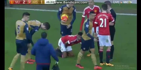 Marcus Rashford Horror FOUL | Manchester Unied v. Arsenal 28-02-2016