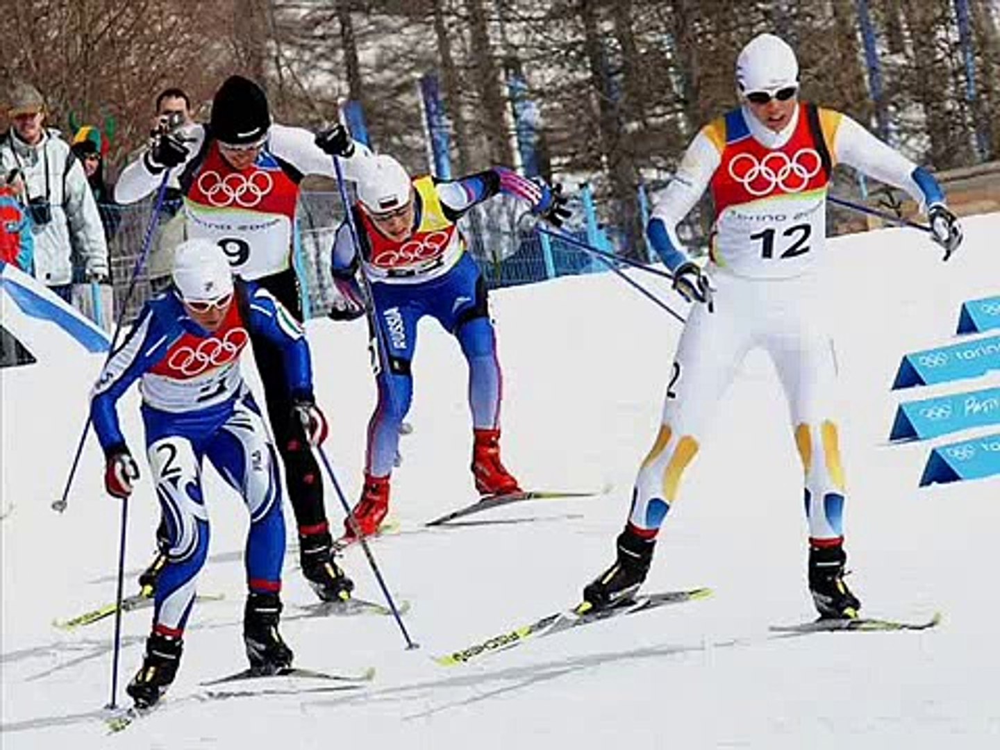 Виды гонок на лыжах. Лыжные гонки. Зимние виды спорта. Виды спорта на лыжах. Лыжные гонки вид спорта.