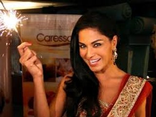 Tezabi Totay Veena Malik Wedding Punjabi Totay Funny Punjabi Dubbing