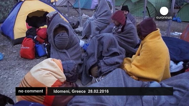 Macedonian-Greek border opens and closes again