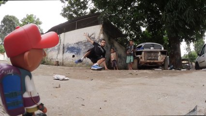 Marseille Battle Pro : la mascotte va à la rencontre des danseurs - E03 Brésil