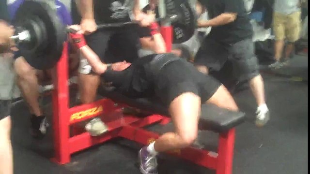 Molly Edwards 330 2010 SPF Sweatt Shop Bench Press Classic