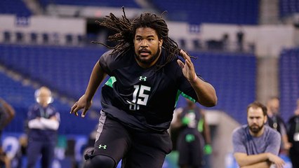 Big man Day does LB drills