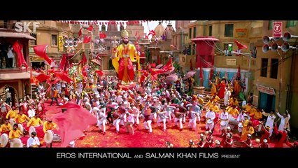 'Selfie Le Le Re' VIDEO Song - Bajrangi Bhaijaan - Salman Khan - T-Series