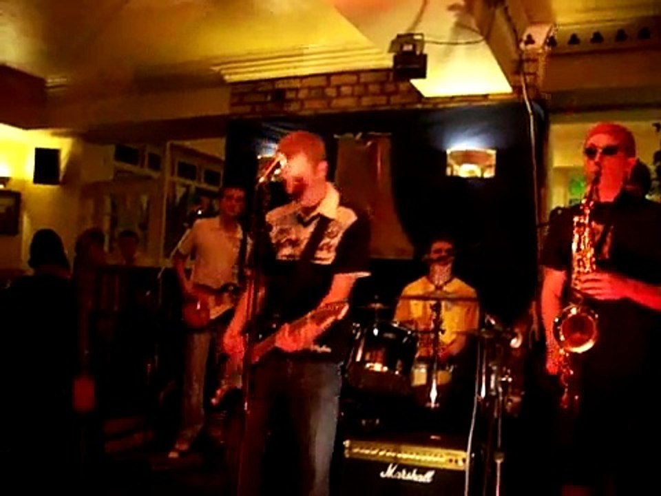 Dancin' In The Moonlight - Talk Show Hosts (Ft. Ste Maguire)