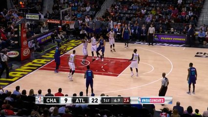 Tim Hardaway Jr marque du milieu de terrain