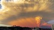 The eruption of the volcano in Chile began erupting volcano Calbuco Chile