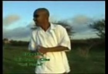 Nuuradiin Faarax Sadriga iyo Laabtana hees aan caadi ahayn