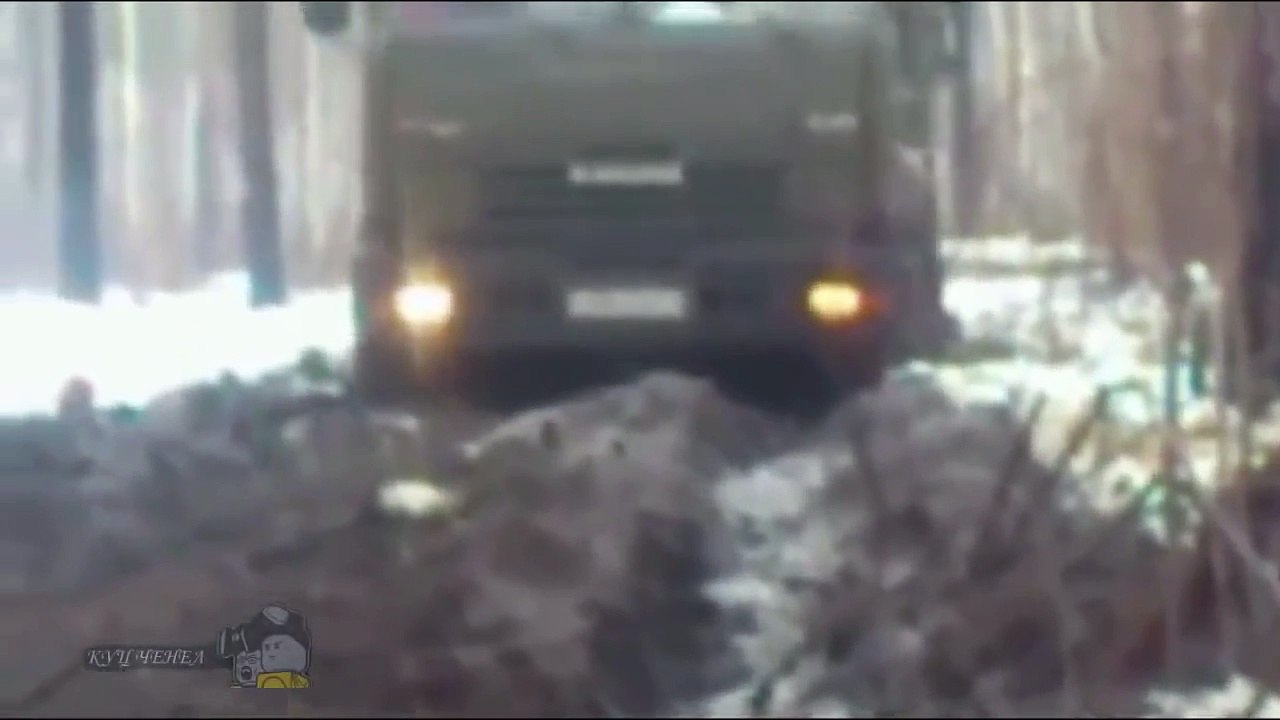 Extreme 6x6 Off road Action in Mud Bog 6x6 Trucks KAMAZ vs URAL
