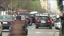 Tkurret tregu i sigurimeve - Top Channel Albania - News - Lajme