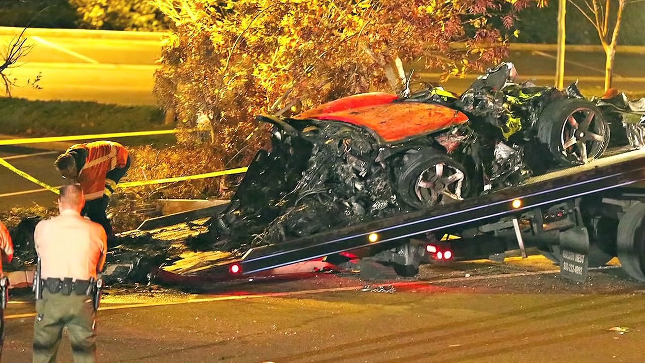 Paul Walker Death Vin Diesel, Fast and Furious Family Mourns Car Crash Photos
