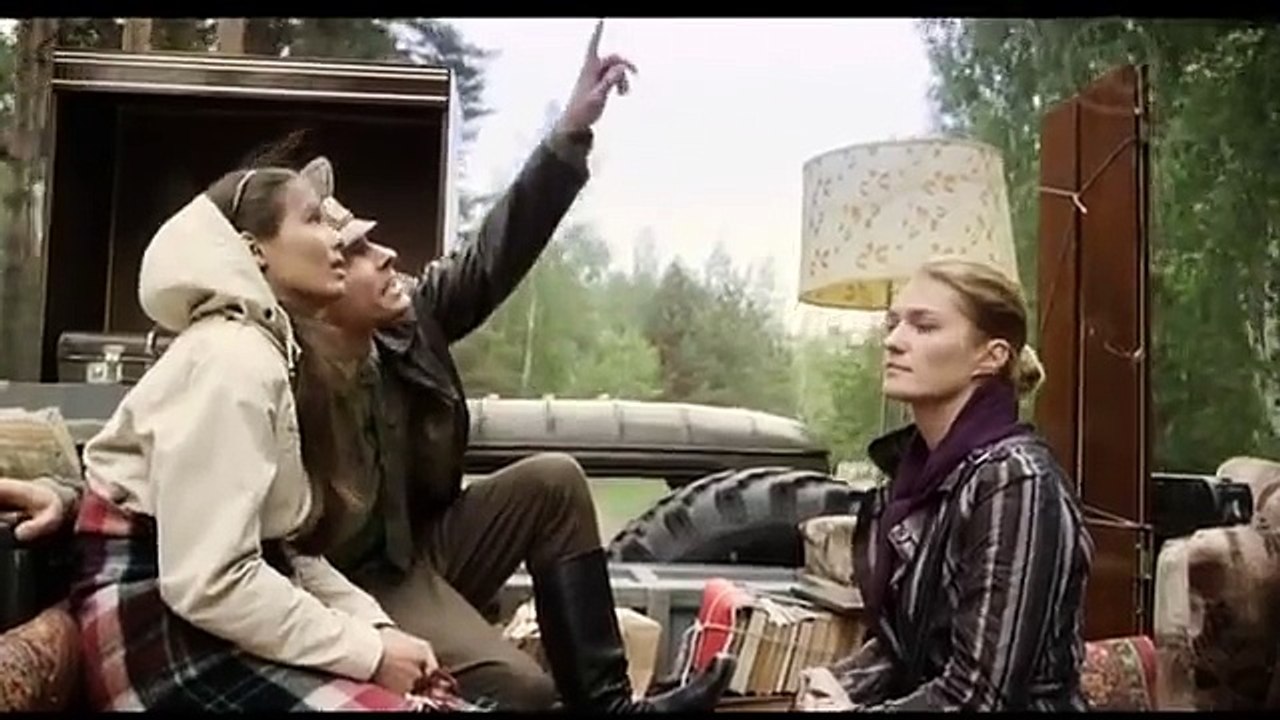 Обнимая небо. Трейлер к фильму Обнимая небо, в гл. роли: Даниил Страхов