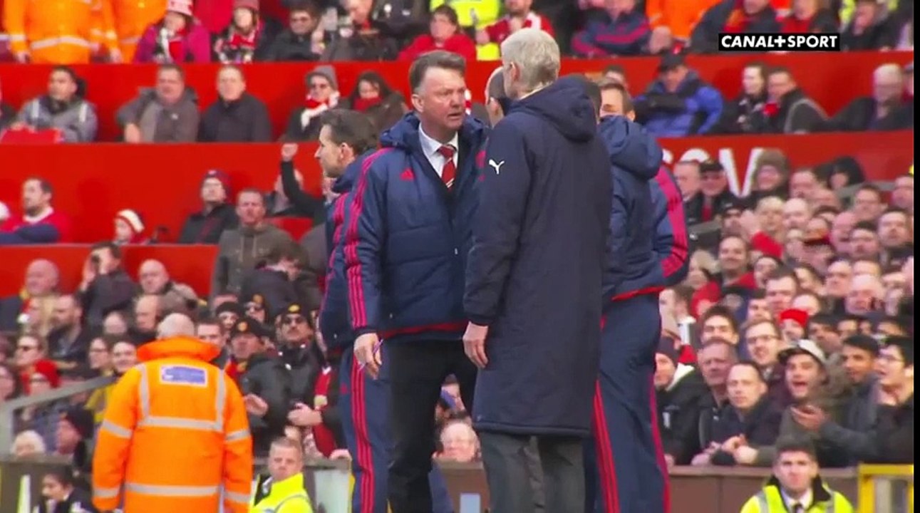 Manchester Utd Vs Arsenal _ La simulation théâtrale de Louis van Gaal