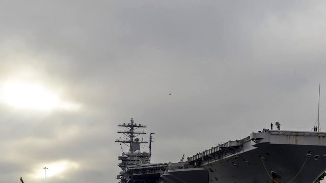 Breaking - UFO Attack Caught On Camera Near US Military Base UFO Attack (HD)