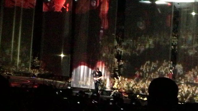 Muse concert Paris 27-02-16 - The Globalist