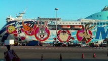 Looney Tunes cartoons bugs bunny ship real!