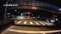 vraiment stupide pilote drôle accident de voiture à Taiwan - 2016