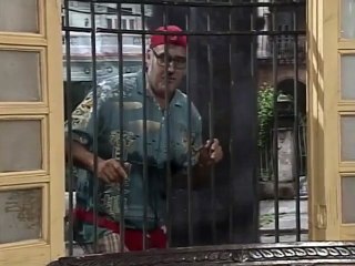 Vivir Del Cuento \"Bienvenido Míster Chain\"