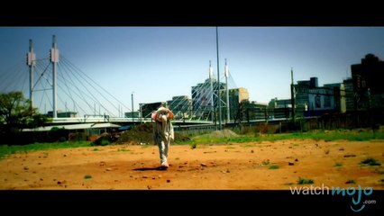 Top 10 Good Songs With Bad Music Videos