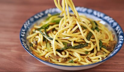 Filipino Pancit Miki Guisado -Full Recipes