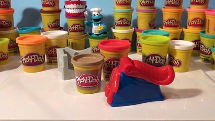 Play Doh Spiderman Play Set with a Play Doh Spider and Play Doh Web and crazy Spidermen colors