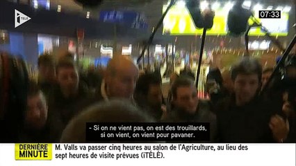 L'échange très tendu entre Manuel Valls et un agriculteur au Salon de l'agriculture