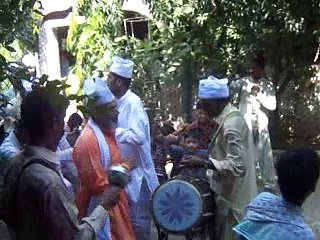 Urs Apin ge sarkar par chadry -DSF-13-09-2015