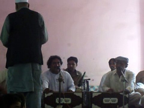 Wae maya teary waekhan lai chuok charkha ghali dy wich dawan Uras apan ge Sarkar Allah look qawwal -DSF-13-09-2015