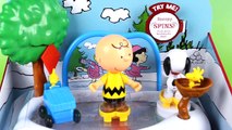 The Peanuts Movie - Ice Skating Rink with Charlie Brown, Snoopy and Woodstock figures - Kid Friendly