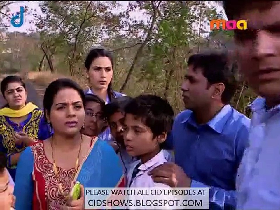 CID (Telugu) Episode 1021 (30th - November - 2015) - 3