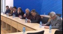Selia PD, Basha mbledh aleatët për dekriminalizimin dhe zgjedhje të lira- Ora News-