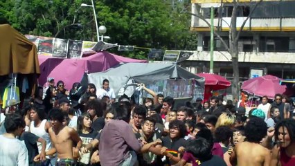 "la minerva" en el tianguis cultural de guadalajara, (niño vagabundo).