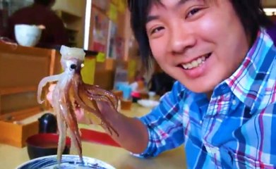 Would You Be Able To Eat This While Its Moving?