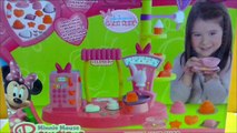 Mickey Mouse Clubhouse Minnies Cake Shop [ Minnie Mouse Bakery Shop Playset ]