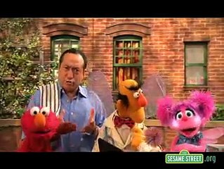 Sesame Street - Abby gets the Sparkle Speckle Fairy Freckles