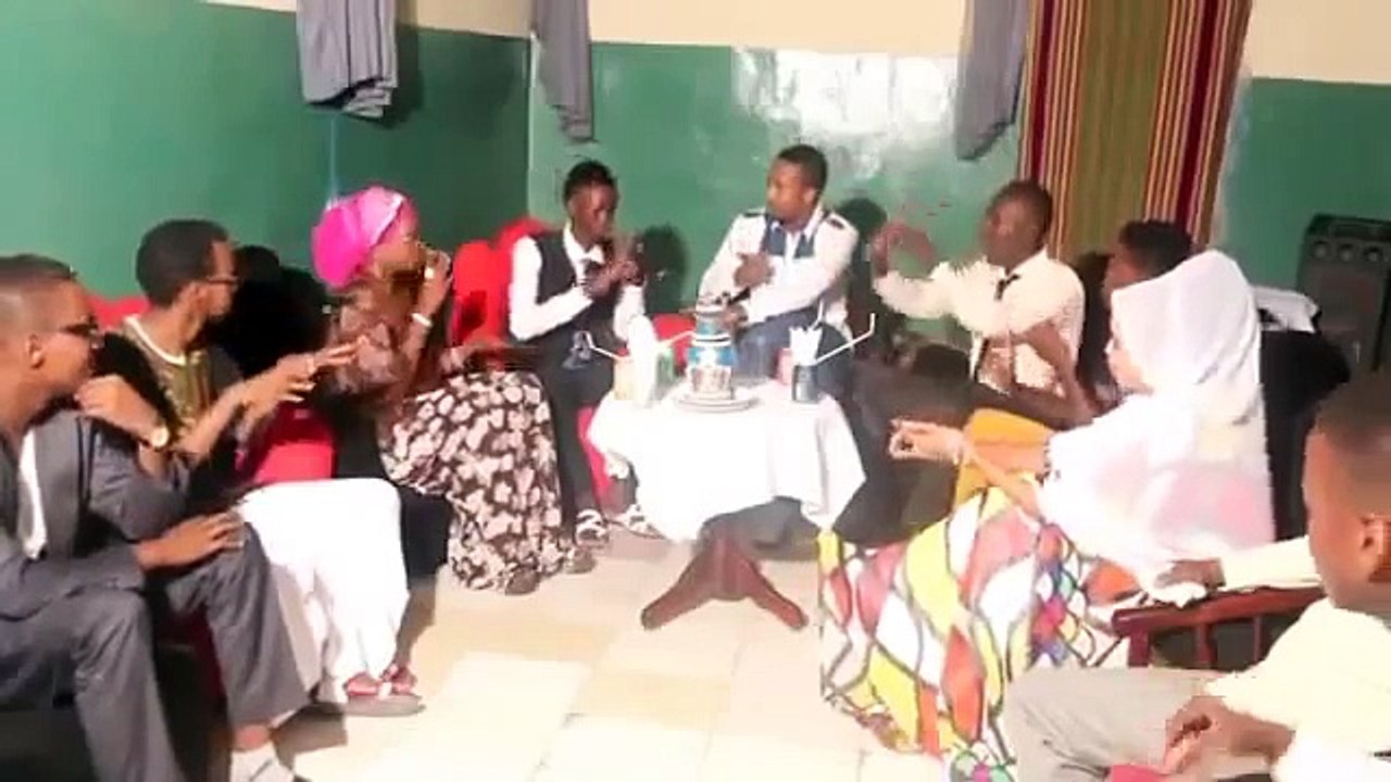 Hees cusub magan by Dayax Maxamuud Dalnuurshe 360p