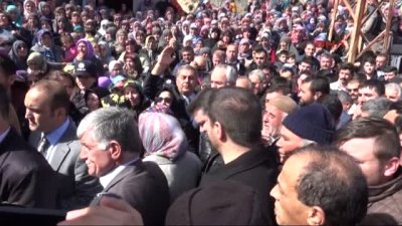 Konya Ilgın Şehit Özel Hareket Polisini 10 Bin...