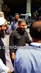 Maulana Tariq Jameel Karachi Airport per - Maulana Tariq Jameel