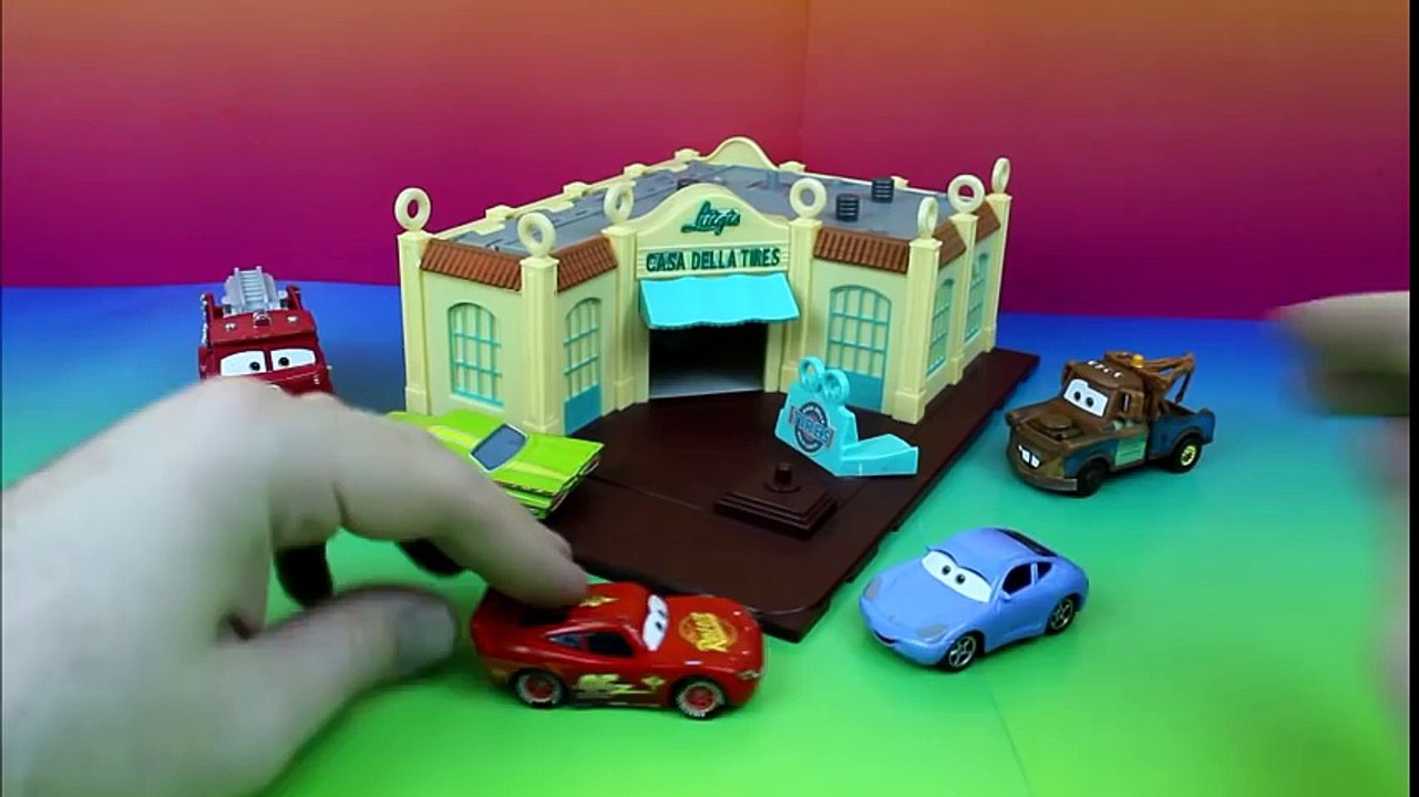 Disney Pixar Lightning McQueen & Sally go on a Yacht & meet Pirate Captain Hook a Shark Eats Him!