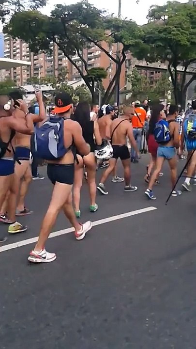No pants day in Medellin dia sin pantalones 2014 Street Workout Medellin Colombia