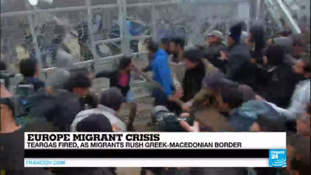 Europe migrant crisis: Teargas fired, as migran...